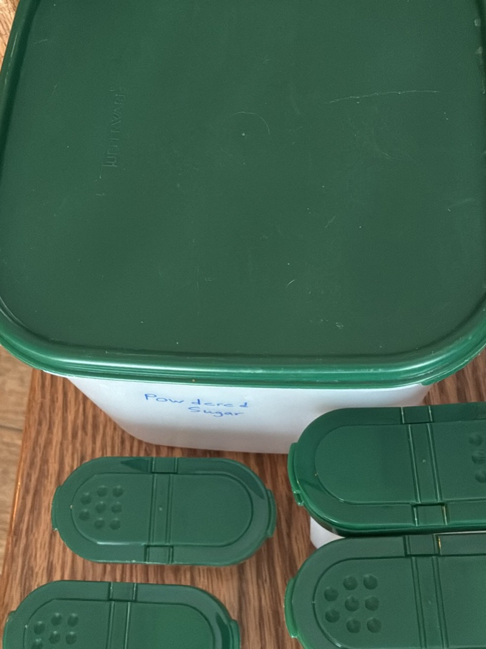 Green-Lid Pantry Storage Container Set - Durable Household Organization